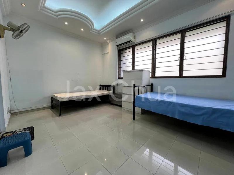 Master Room (Condo) for Rent in  Crystal Mansions - Image 2
